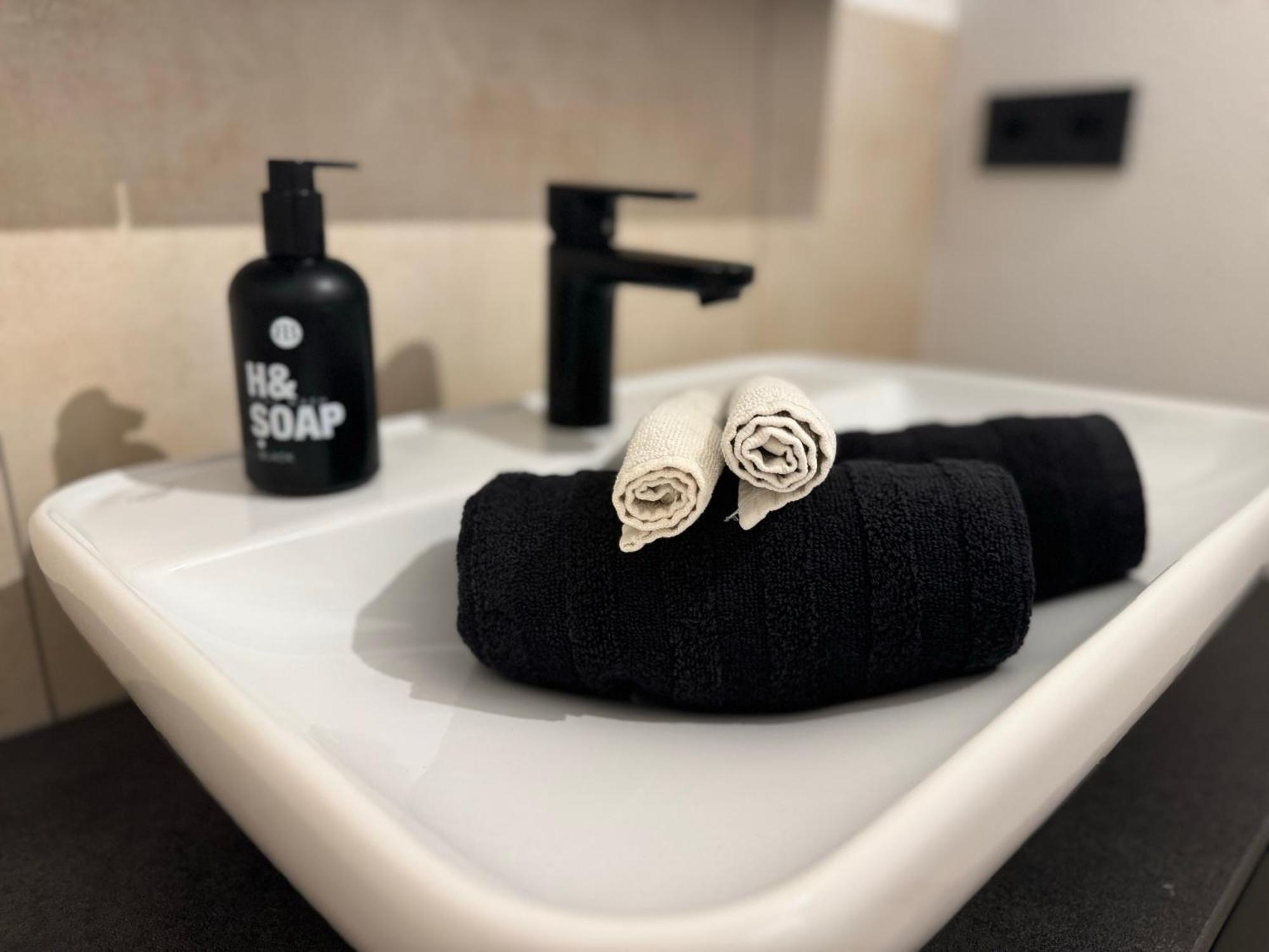 Ferien- Und Business Apartment Cadolzburg Εξωτερικό φωτογραφία